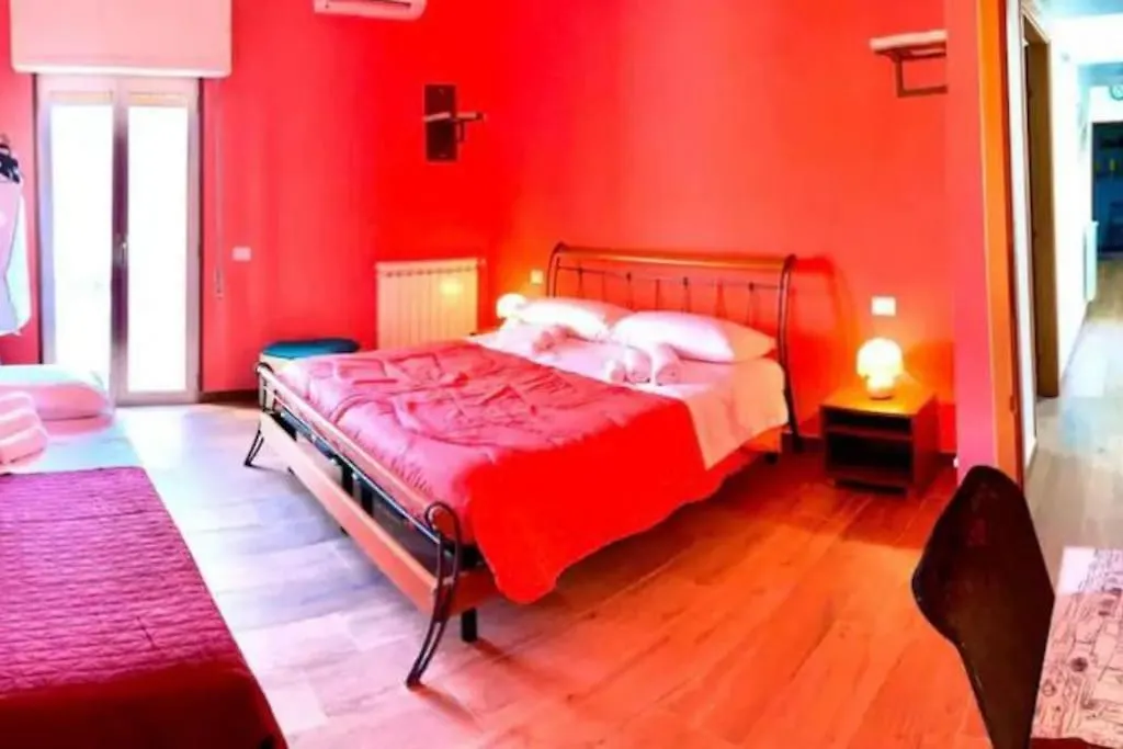 La Casa A Colori Apartment Naples